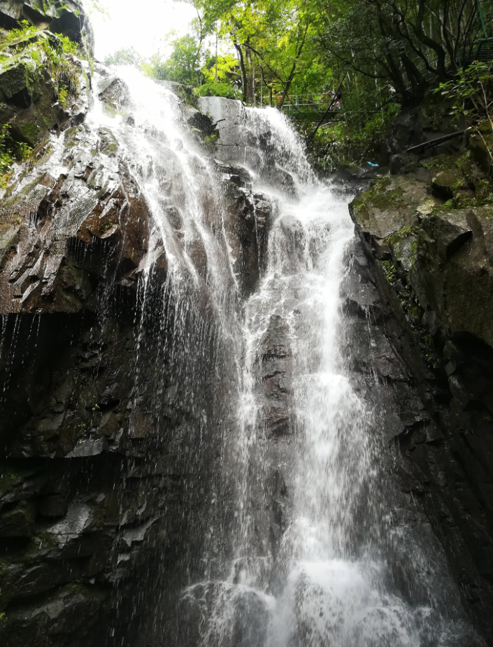 藏龙百瀑4